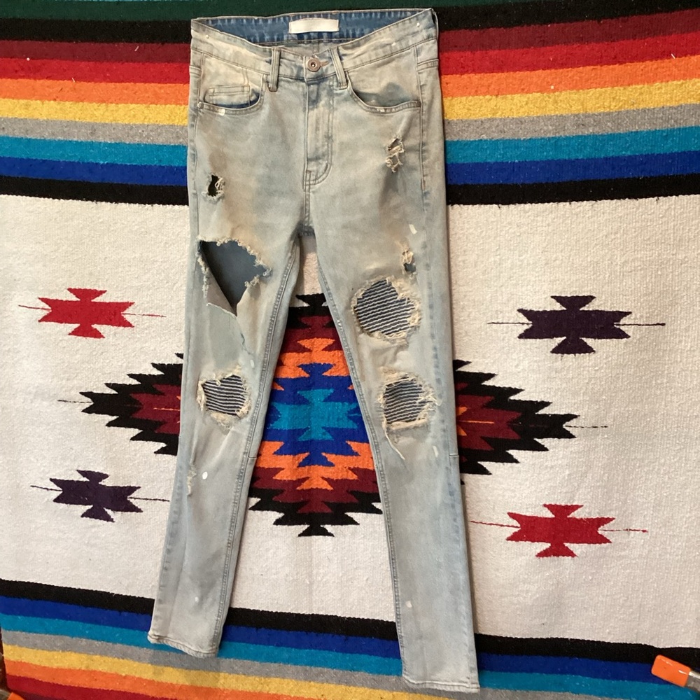 KDNK distressed skinny jeans men’s size 30 x 29